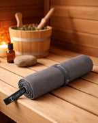 Mikrofaser Handtuch Dunkelgrau im Einsatz – Sauna, Gym & Outdoor