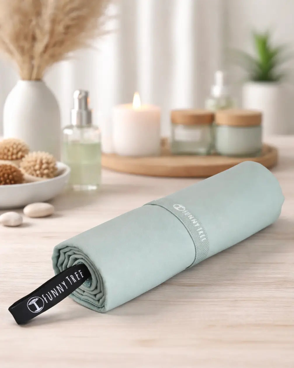 Nachhaltiges EcoGreen Mikrofaserhandtuch | Salbei